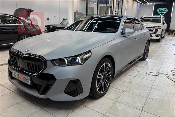 بي ام دبليو الفئة 5 2024 للبيع في العراق - النجف